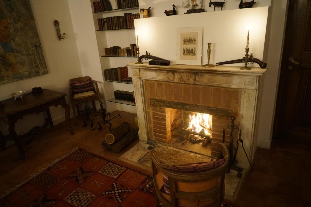 Villa Writers' Country House
